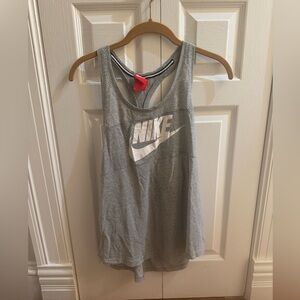 Long coverage workout top